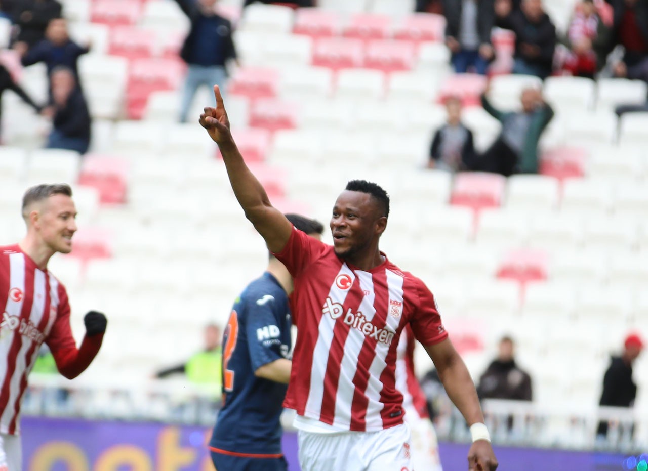 SİVASSPOR’DA İKİ SAKAT