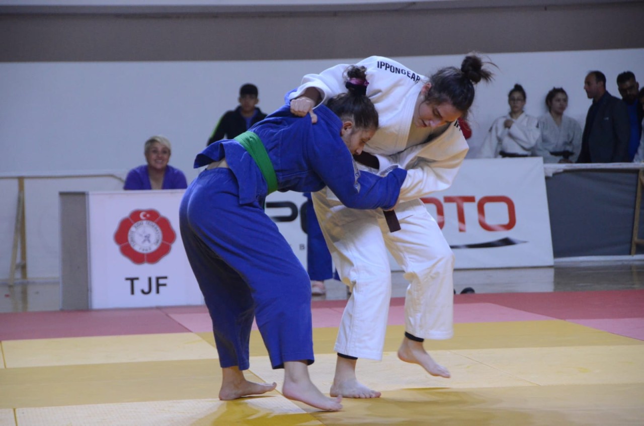 JUDO TÜRKİYE ŞAMPİYONASI SONA ERİYOR