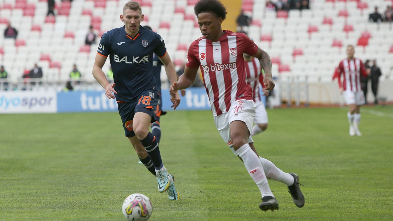 SİVASSPOR 16 MAÇTA 18 PUAN TOPLADI