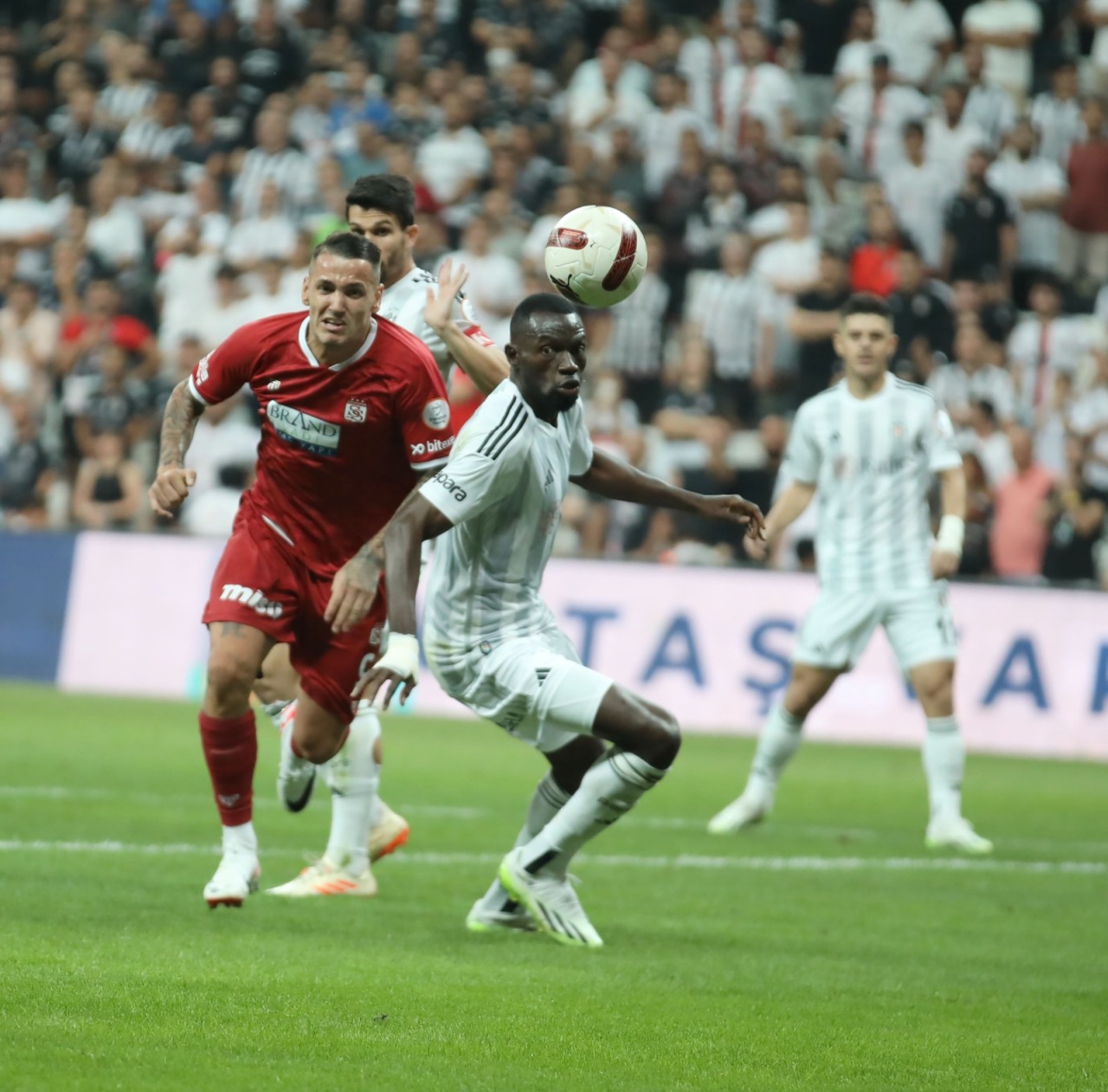 Beşiktaş 2 Sivasspor 0