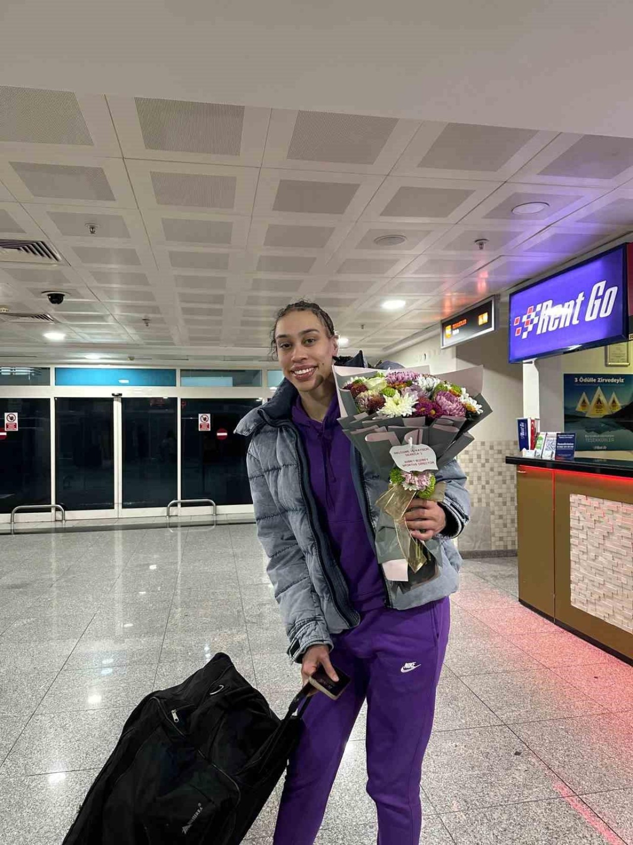 Kayseri basketbolun yeni transferi Dearica Marie Hamby