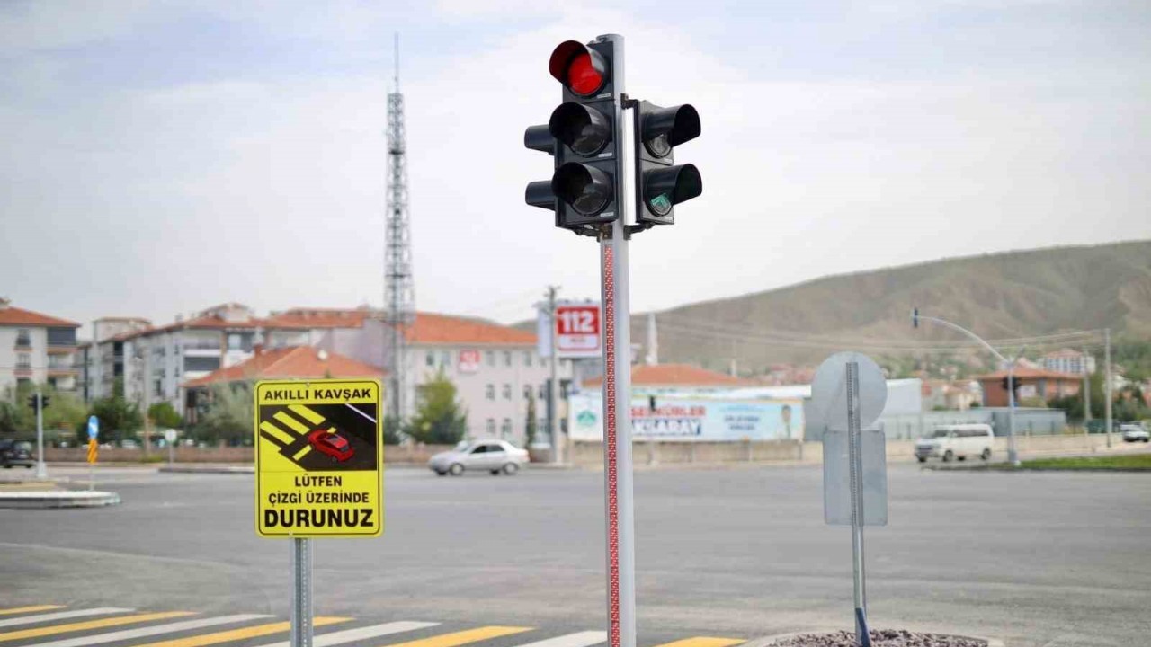 Aksaray'da Akıllı Sinyalizasyon ile Trafik Sorunu Çözülüyor!