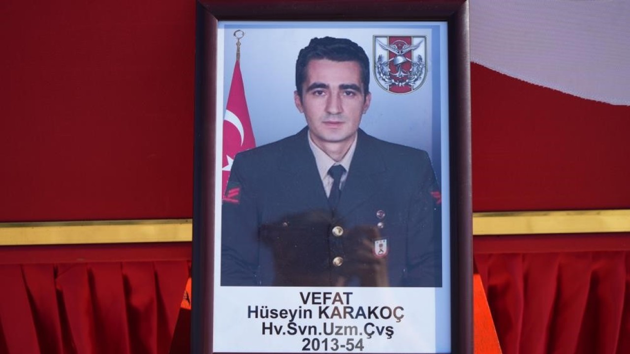 Suriye Harekat Alanında Kalp Krizi Geçirerek Hayatını Kaybeden Uzman Çavuş Hüseyin Karakoç’a Şehitlik Unvanı Verildi