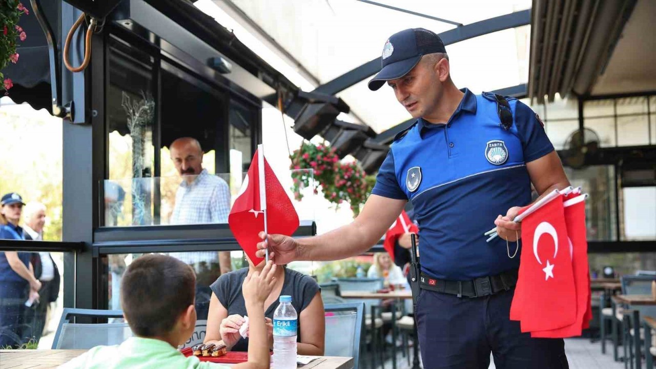 Keçiören Belediyesi Zabıta Ekipleri Esnafı Ziyaret Etti: Zabıta Haftası Kutlandı