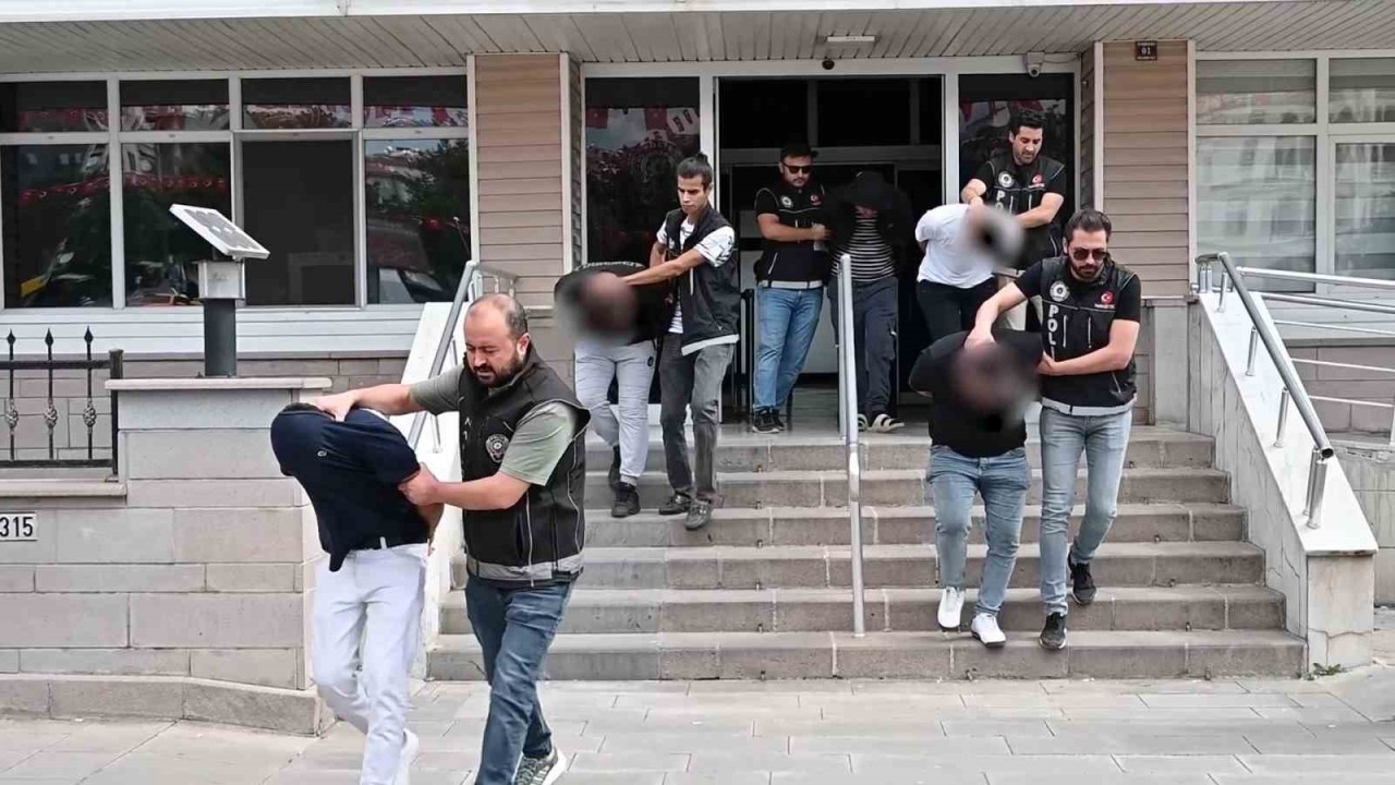 Kırıkkale'de Uyuşturucu Operasyonu: 3 Tutuklama,  2 Şüpheli Serbest