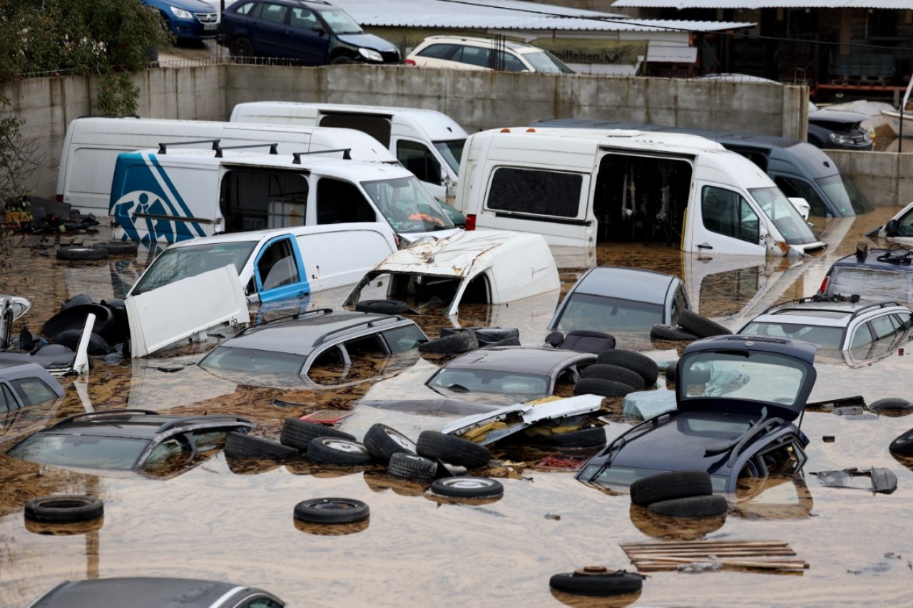 Şiddetli Yağışlar Sel Felaketine Yol Açtı: 14 Ölü