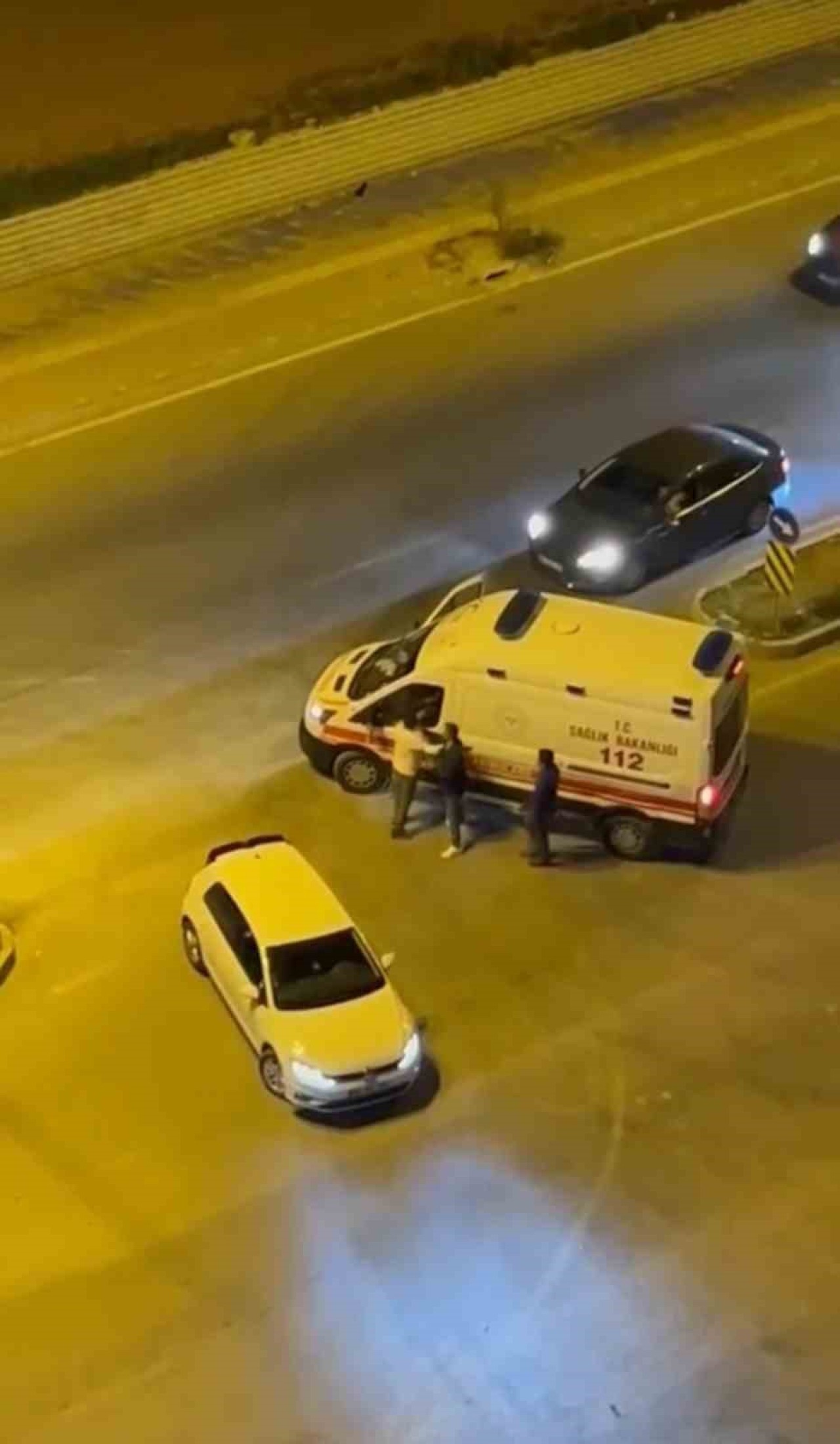 Adana’da Ambulansa Saldırı: O Anlar Kamerada