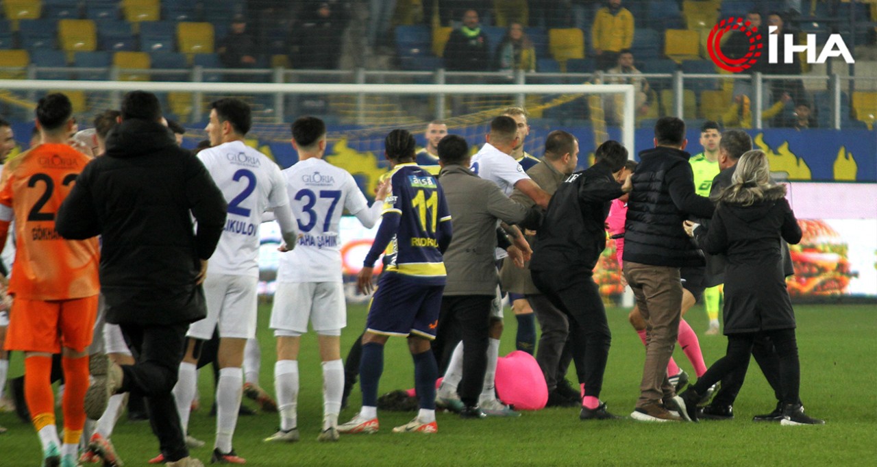 Ankaragücü Eski Başkanı Faruk Koca’ya Hakem Halil Umut Meler’e Saldırısından Hapis Cezası