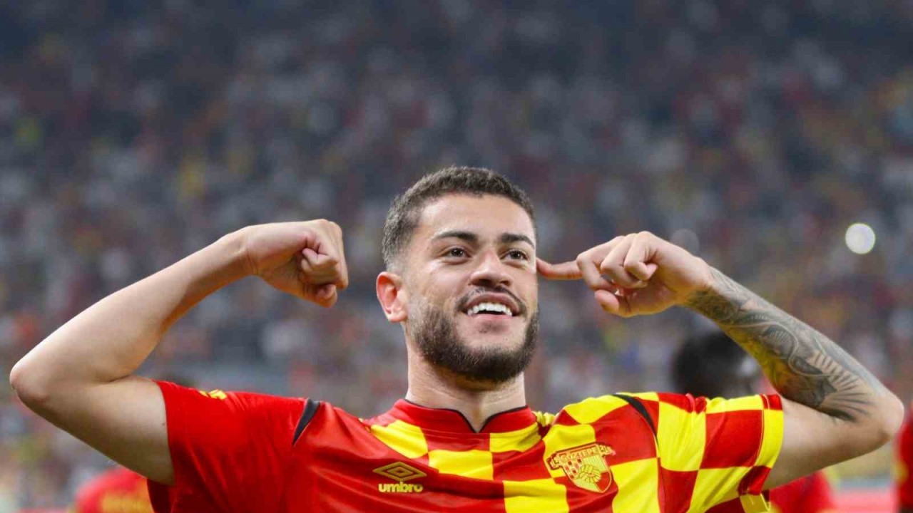 Göztepe’nin Yıldızı Romulo,  Süper Lig’de Fırtına Gibi Esiyor