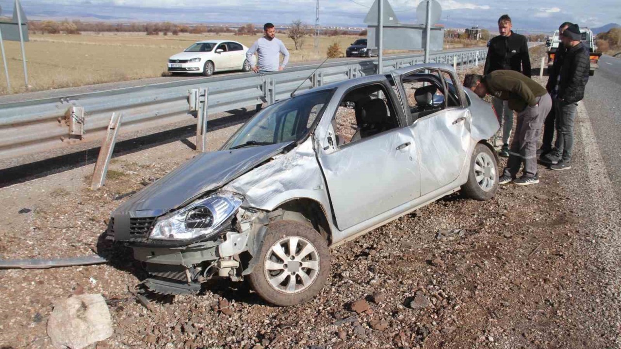 Konya'da Korkutan Trafik Kazası: 4 Yaralı