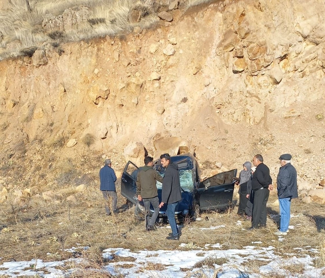 Elazığ’da Takla Atan Otomobilde 2 Yaralı