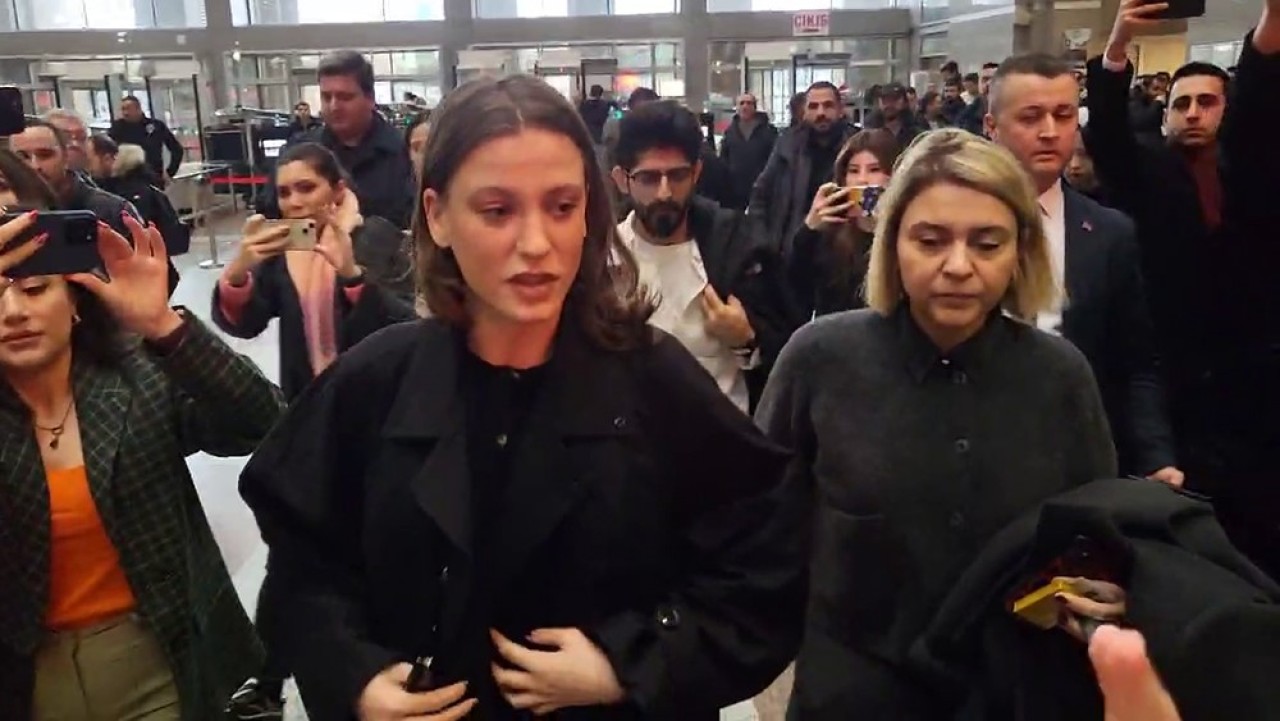 Serenay Sarıkaya,  Tanık Olarak Adliyeye Geldi