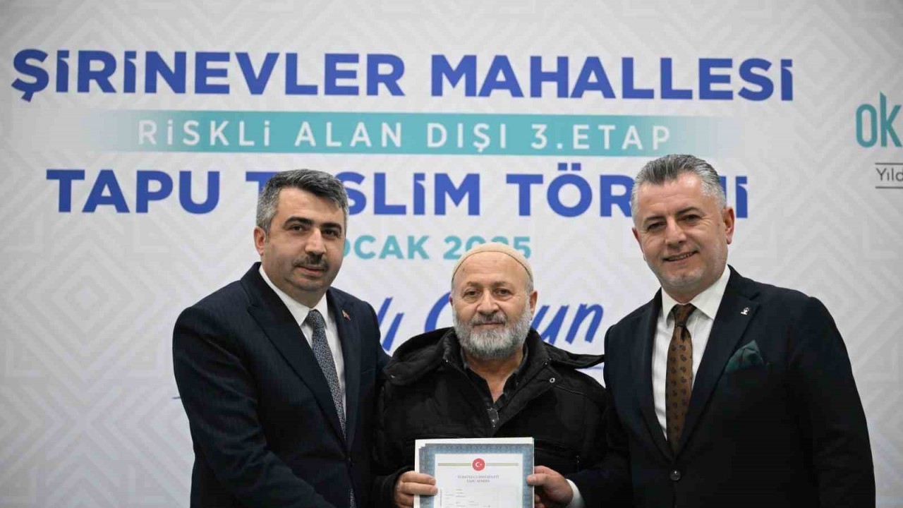 Yıldırım Belediyesi Şirinevler Mahallesi’nde 960 Hak Sahibine Tapu Teslimi Gerçekleştirdi