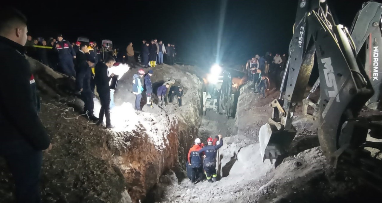 Amasya'da Kuyu Göçüğü: İki İşçi Toprak Altında Kaldı