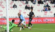 Sivasspor'da İki Oyuncu 8 Maçta 720 Dakika Forma Giydi!