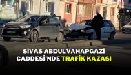 Sivas Abdulvahapgazi Caddesi'nde Trafik Kazası