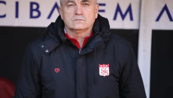 Sivasspor'da Çalımbay'ın ''Hatay''a Lüksü Yok