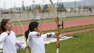 İL BİRİNCİLİĞİNE 74 SPORCU KATILDI