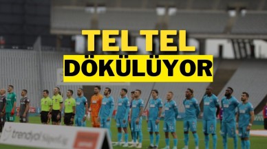 Tel Tel Dökülüyor