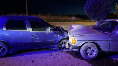 Kütahya Tavşanlı'da Ters Şeritten Gelen Araç Kazaya Neden Oldu: 5 Yaralı!