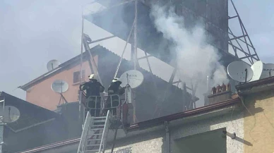 Baca Yangını Çatıyı Alevlere Boğdu