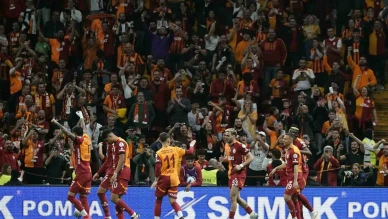 FIFA’dan Galatasaraylı Yıldıza Şok Yasak! Forma Giyemeyecek