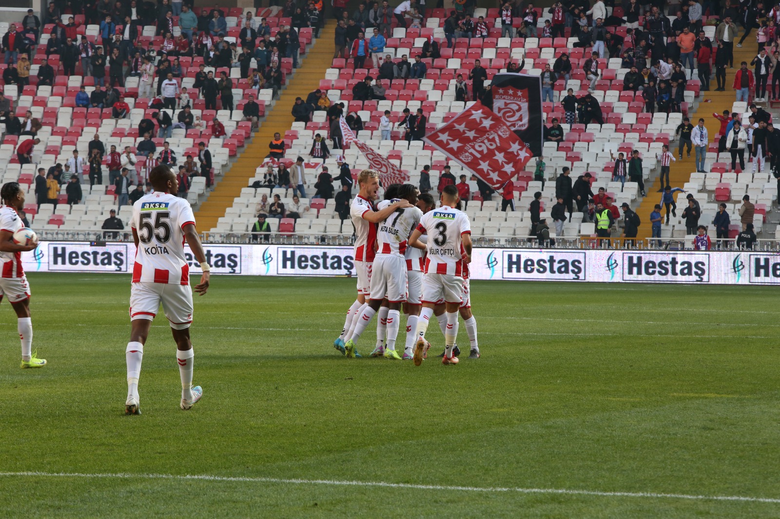 Net Global Sivasspor Seriye Taktı