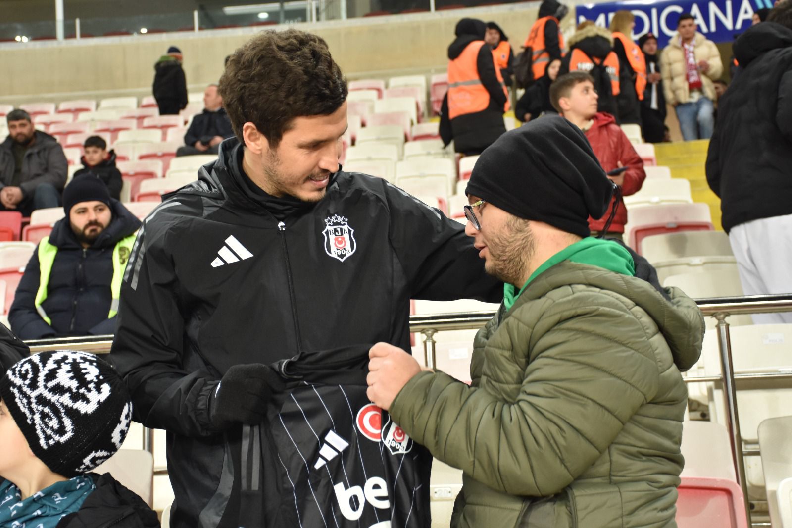 Engelsiz Bir Hayal Daha Gercek Oldu Dogukanin Besiktas Sevinci 1